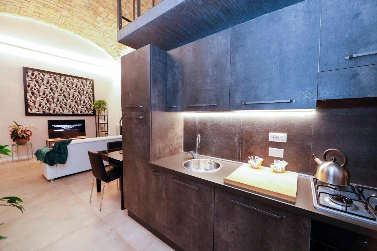 Post Industrial Loft Trastevere - Top Collection Roma Esterno foto