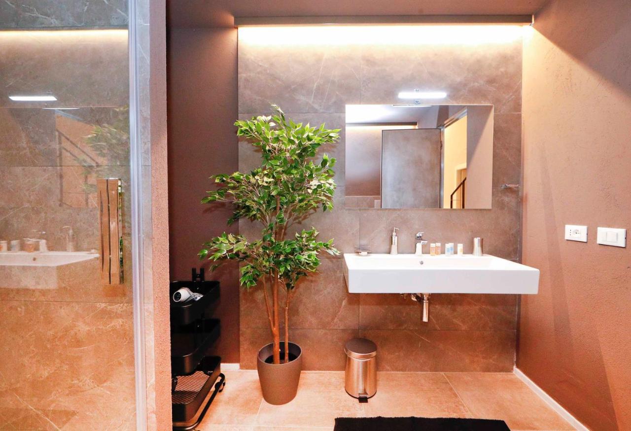 Post Industrial Loft Trastevere - Top Collection Roma Esterno foto